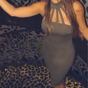 Olive Green Midi Dress 💚